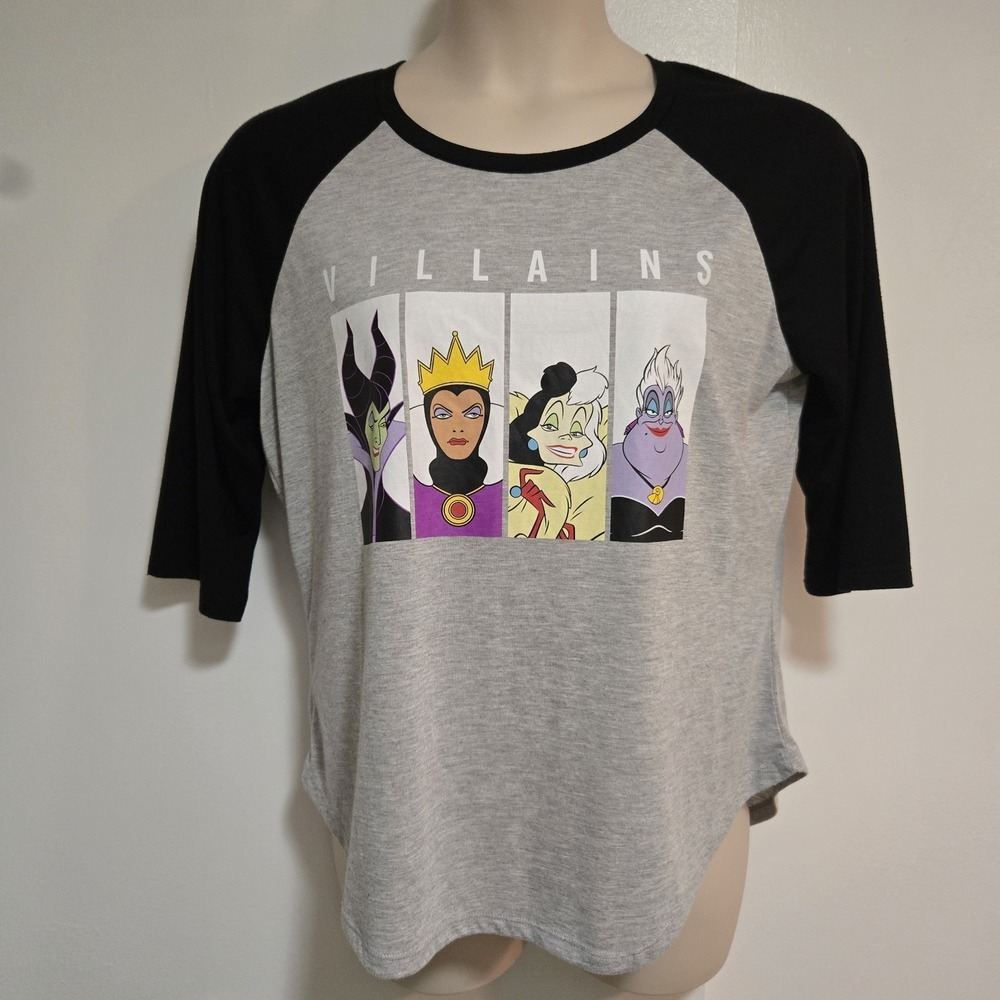 Disney Villains Size XXL Lightweight Baseball Style Pullover Soft Poly/Rayon